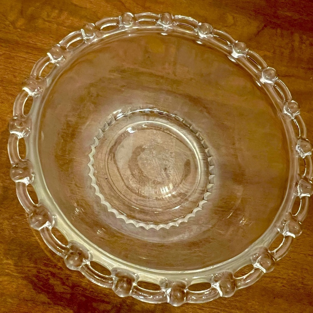 Vintage Orchard Glass Fruit Bowl (1 ONLY)